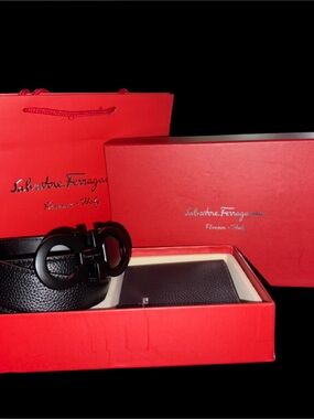 Salvatore Ferragamo Men’s Black Leather Belt with Black Gancini Buckle